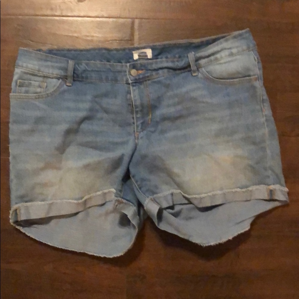 Pair of denim shorts size 18